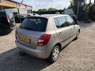 Damaged car Skoda Fabia 1.4- 16V Ambiente 2008/1