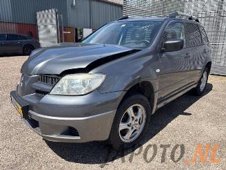 Mitsubishi Outlander Outlander (CU), SUV, 2001 / 2007 2.0 16V 4x2 picture 1