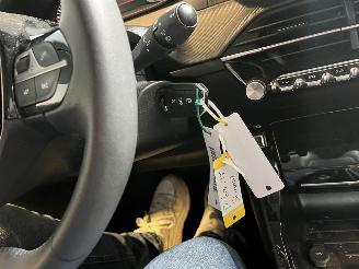 Peugeot 208 1.2 PureTech Allure 18.000 NAP! picture 20