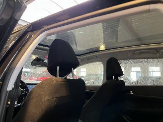 Peugeot 308 1.6 BlueHDI Blue Lease Executive picture 12