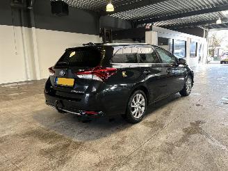 Toyota Auris 1.8 Hybrid NAP! picture 5