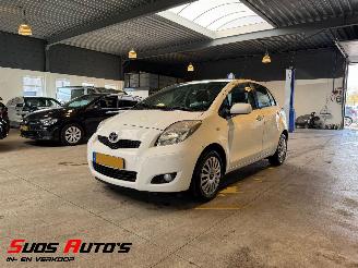 skadebil auto Toyota Yaris 1.3 VVTi Aspiration NL NAP! 2010/11