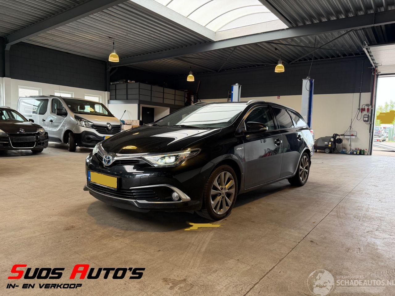 Toyota Auris 1.8 Hybrid Executive