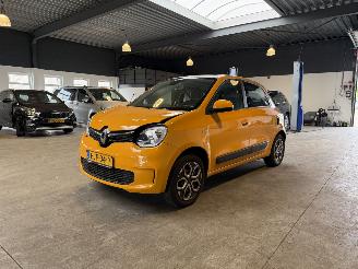 skadebil auto Renault Twingo 1.0 SCe Collection 2019/6