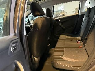 Peugeot 2008 1.2 PureTech Blue Lion picture 15