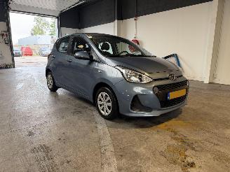 Hyundai I-10 1.0i picture 7
