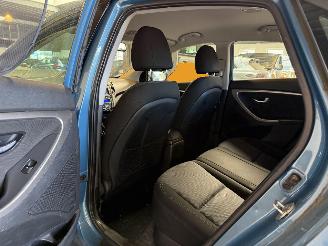 Hyundai I-30 1.6 GDI i-Vision picture 11