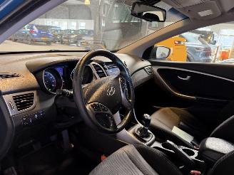 Hyundai I-30 1.6 GDI i-Vision picture 18