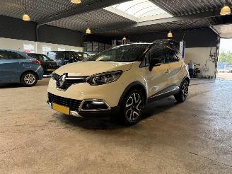 Schadeauto Renault Captur 0.9 TCe 2015/3