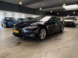 Schadeauto Tesla Model S Model S 85 FREE SUPERCHARGE 2013/12
