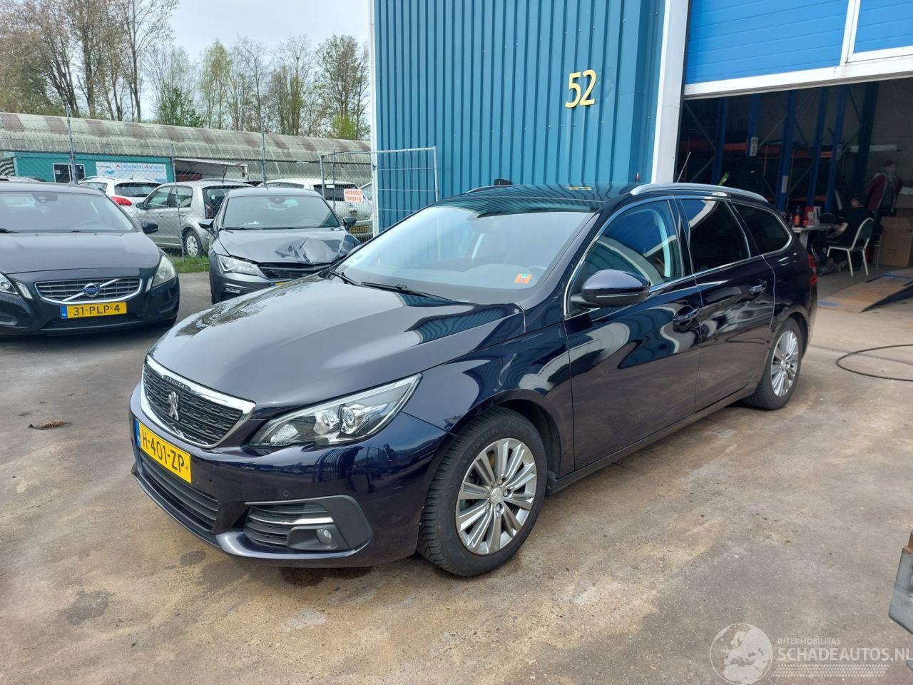 Peugeot 308 Gerserveerd 308 SW  Combi 5-drs 1.2 12V e-THP PureTech 110
