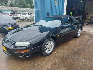 Vaurioauto  passenger cars Chevrolet Camaro Camaro Convertible Cabrio 3.8 V6 2000/5