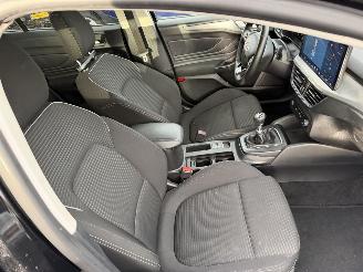 Ford Focus 1.0 Ecoboost 92KW Hybrid Clima Navi Led Titanium NAP picture 6