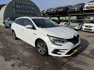 Avarii autoturisme Renault Mégane E-Tech 1.6 116KW PHEV  Autom. Clima Navi Led R.S. Line 2022/6