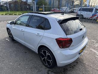 Unfallwagen Volkswagen Polo 1.0 TSI 70KW DSG Pano Clima Navi Led Beats 2019/1