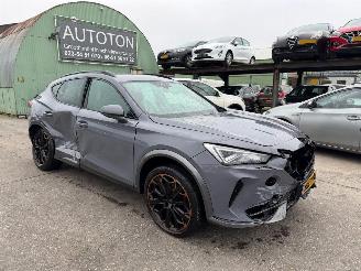 krockskadad bil auto Cupra Formentor  2024/4