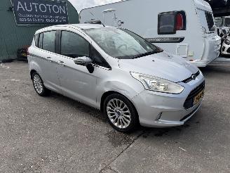 damaged passenger cars Ford B-Max 1.0 Ecoboost 74KW Titanium Clima Led NAP 2013/5