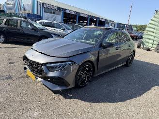 damaged passenger cars Mercedes A-klasse 180 Autom. 100KW Pano Sfeer Clima Navi AMG Line NAP 2023/10