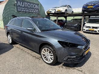 Unfallwagen Seat Leon 2.0 TDI FR 110KW Autom. Pano Clima Navi Sportstourer Launch Edition 2021/2