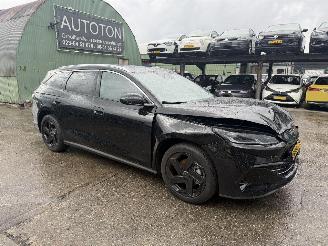Unfallwagen BYD SEAL 6 Touring 1.5 DM-i Autom. Pano Clima Navi Led Hybrid 2025/10