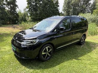 Vaurioauto  passenger cars Volkswagen Caddy maxi 7 Persoons 2025/1