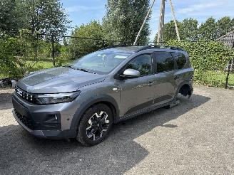  Dacia Jogger HYBRID  7 SEATER 2026/3