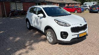 damaged passenger cars Kia Sportage 1.6 GDI Dynimic line 2019/1