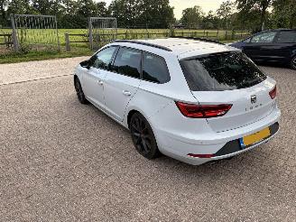 Seat Leon 1.5 FR SPORTSTOURER picture 4