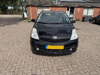 krockskadad bil auto Toyota Prius  2005/10