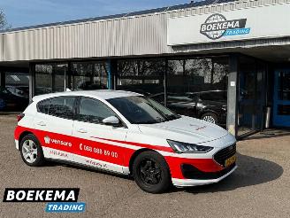 Vaurioauto  passenger cars Ford Focus 1.0 EcoBoost Hybrid Connected Clima Navigatie 2022/5