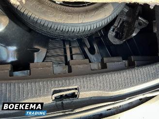 Renault Mégane Estate 1.4 TCe 131PK Expression Navigatie Airco Cruise PDC picture 9