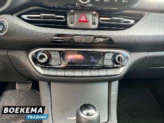 Hyundai I-30 1.5 T-GDi MHEV Stoel/Stuur Verwarming + Ventilatie Navigatie Camera picture 27