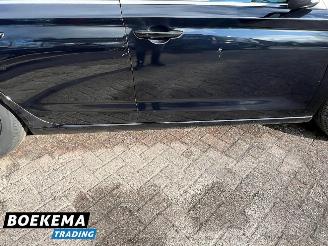 Hyundai I-30 1.5 T-GDi MHEV Stoel/Stuur Verwarming + Ventilatie Navigatie Camera picture 7