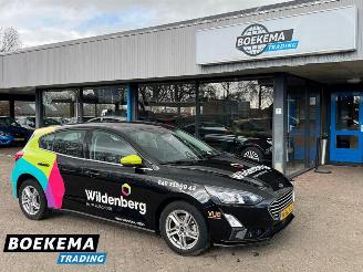 Auto incidentate Ford Focus 1.0 EcoBoost Business Navigatie Climate Cruise Camera 2021/11