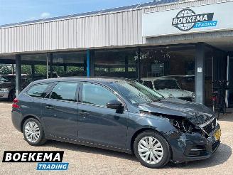Avarii autoturisme Peugeot 308 SW 1.2 PureTech Blue Lease Navigatie Climate Cruise 2019/7