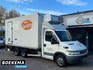 Schade bestelwagen Iveco Daily 40C14 BE-Clixtar Koelunit Laadklep 2006/2