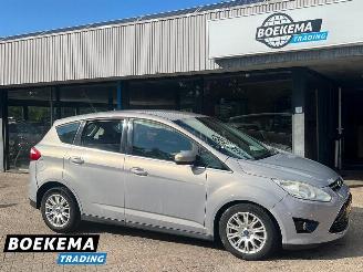 Vaurioauto  passenger cars Ford C-Max 1.6 SCTi Titanium Climate Cruise PDC Trekh. 2011/4
