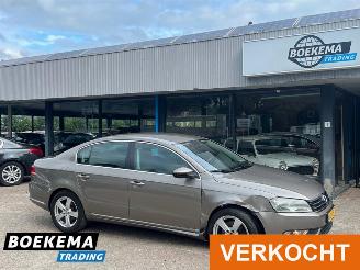 skadebil auto Volkswagen Passat 1.4 TSI Comfortline Navi Climate Cruise PDC 2011/7