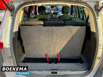 Renault Grand-scenic 1.5 dCi Limited 7-Pers Climate Cruise PDC picture 18