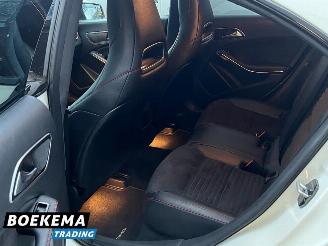 Mercedes Cla-klasse 250 Sport 211PK AMG Memory Harman Kardon Navigatie Cruise picture 17
