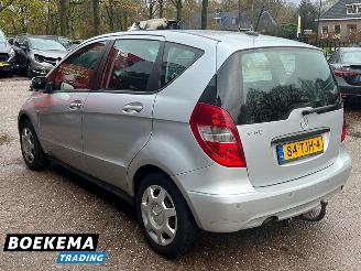 Mercedes A-klasse A160 Business 5-Drs Navi Airco PDC Trekh. picture 3