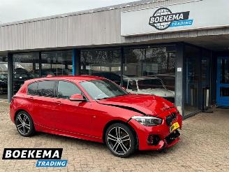 Schadeauto BMW 1-serie 118i High Exe M-Sport Aut Keyless Led Navi Climate PDC 2018/2