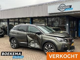 Unfallwagen Peugeot 3008 1.2 PureTech Premium Keyless Virtual Navi Camera PDC 2020/2