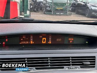 Renault Avantime 2.0 16V Turbo Dynamique Navi Climate Glazen dak Trekh. picture 16