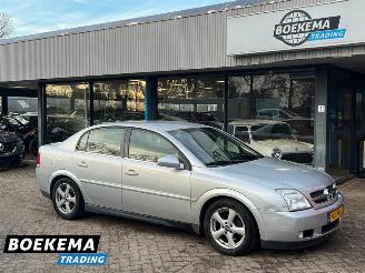 Käytettyjen passenger cars Opel Vectra 2.2 16V Elegance 155PK Aut Cruise PDC Trek. 2004/10