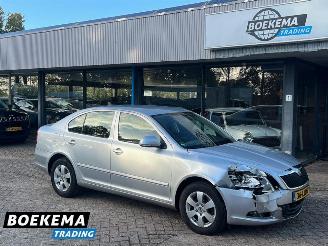 Schadeauto Skoda Octavia 1.4 TSI 122PK Elegance Navi Cruise Climate PDC Trek. 2010/5