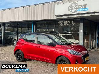 krockskadad bil auto Hyundai I-10 1.0 Premium Navi Cruise Climate Camera 2021/8