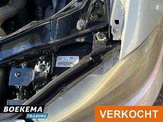 BMW 3-serie 318d High Exe. Leer Climate Navi Cruise PDC picture 6