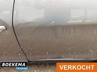 Peugeot 2008 1.2 PureTech Automaat Navigatie Cruise NAP! picture 13