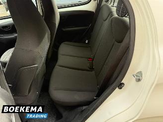 Peugeot 108 1.0 e-VTi Active Airco 5-Deurs picture 14